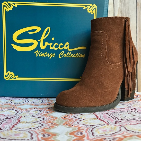 𝐒𝐁𝐈𝐂𝐂𝐀 Fringe Ankle Bootie - Picture 7 of 8